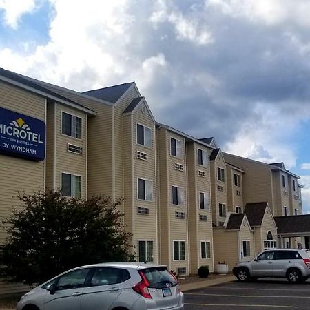 Microtel Inn & Suites By Wyndham Prairie Du Chien Eksteriør bilde